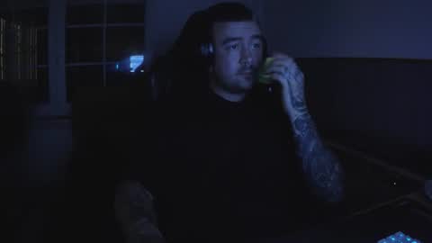 berto3389 online show from April 8, 12:11 am