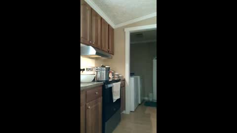 bharvey767097 online show from March 22, 7:52 pm