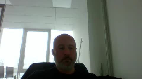 bibigcummer online show from March 10, 12:00 pm