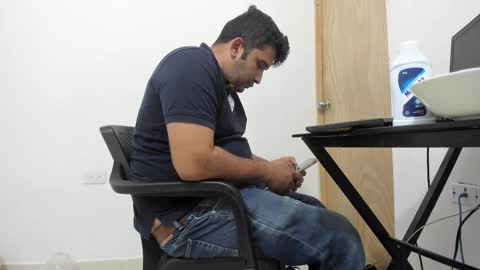 Tommy online show from November 30, 7:21 am