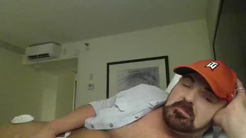 big_thick_bearded_daddy online show from January 6, 10:41 am