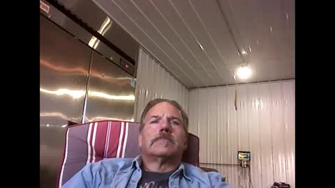 bigrick2014 online show from December 11, 6:59 pm