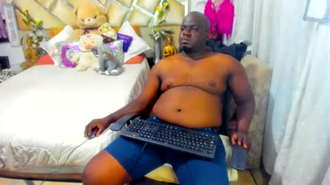 tommy online show from July 26, 4:09 am