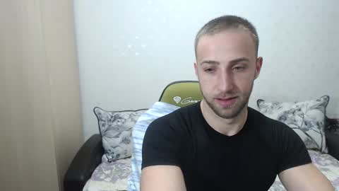 Mr Blond online show from February 19, 9:25 pm