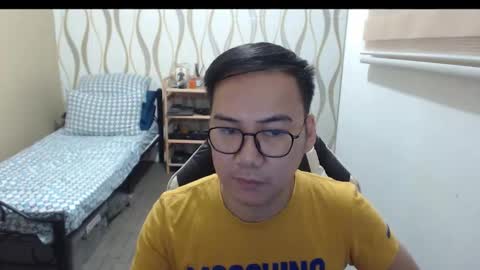 Andy Tan online show from March 5, 2:41 am