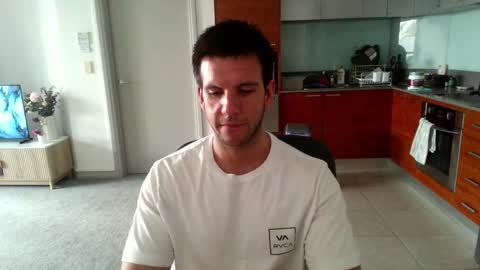 Bondi online show from February 25, 1:28 am