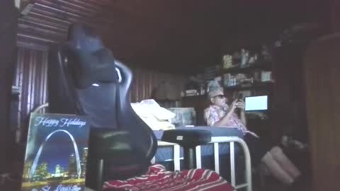 Booshwa online show from June 11, 7:28 am