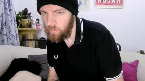 boredpunkdude666 online show from March 31, 2:46 am