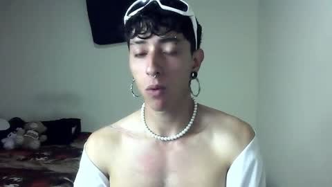 Boy Astro online show from January 24, 4:17 pm