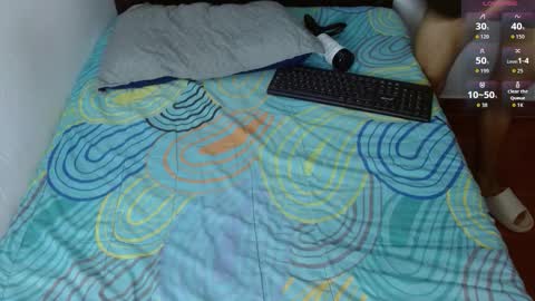 boyg_hots online show from October 14, 8:38 pm