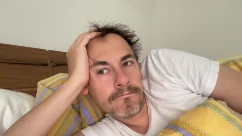 boytoyhh online show from April 12, 8:38 am