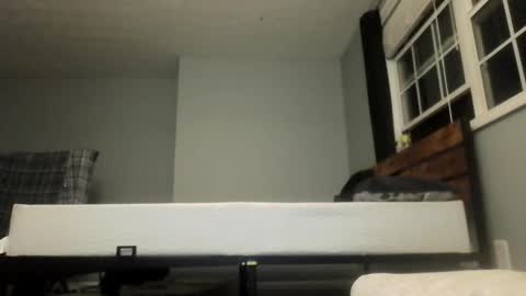 brandon255225 online show from April 16, 9:31 am