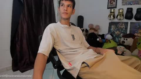 Brandon Stone online show from July 26, 12:07 am