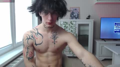 brendan__piks online show from March 18, 8:50 am
