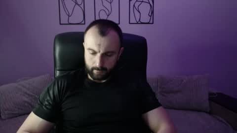 brindlefly69 online show from April 4, 10:45 am