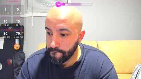 Brokenmike online show from November 15, 5:31 am