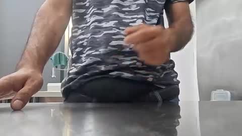 brownskinbull1 online show from July 8, 4:44 pm