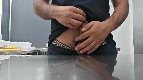 brownskinbull1 online show from July 1, 11:55 am