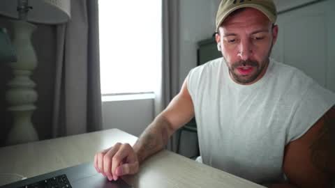 onlyfans BRUCESTRYKER online show from February 6, 4:04 pm