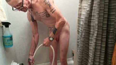 Steve... aka SkinnieDippin aka TimberTramp online show from June 17, 4:09 pm
