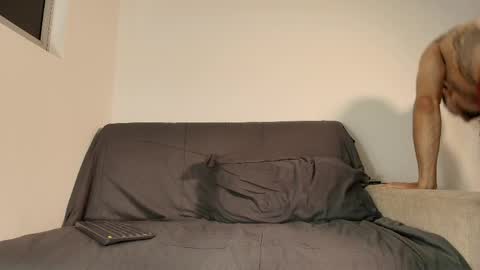 bry_alx online show from May 15, 4:20 am