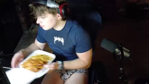 BubblebuttBdn online show from March 5, 1:13 am