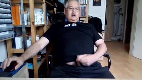 busi online show from June 8, 1:01 pm
