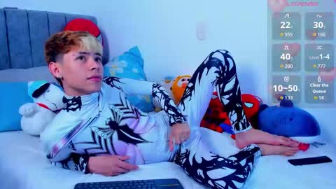 callum online show from March 10, 5:24 am