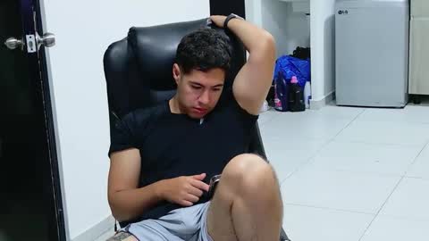 camara110 online show from March 9, 1:43 am