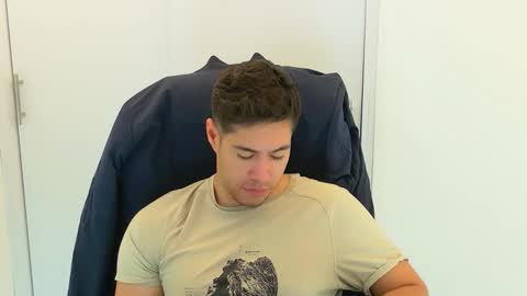 camara110 online show from November 19, 11:48 pm