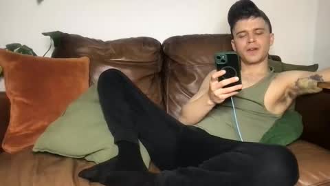 CamDoAttitude online show from March 5, 11:12 pm