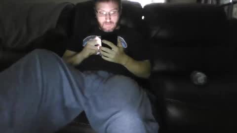 CamGuy online show from May 18, 1:06 pm