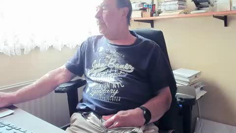 Cammee online show from March 22, 9:14 am