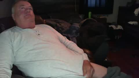 canamanxxx online show from October 29, 12:41 pm