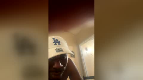 cantpretend8 online show from May 11, 5:54 pm