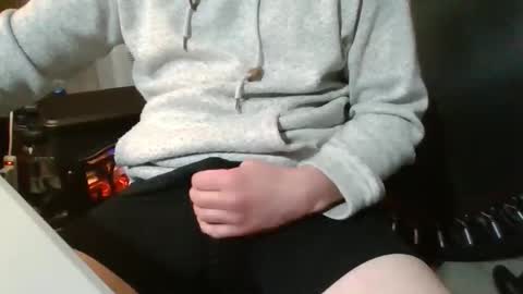 captainbratwurst21 online show from February 4, 4:24 pm