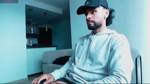 sebasfit online show from March 8, 7:18 pm