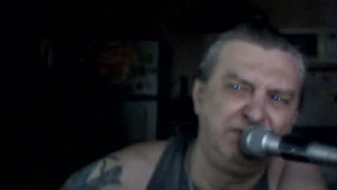 carlos712009 online show from June 16, 7:10 am