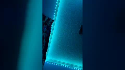 carlylecoop online show from March 30, 6:36 am