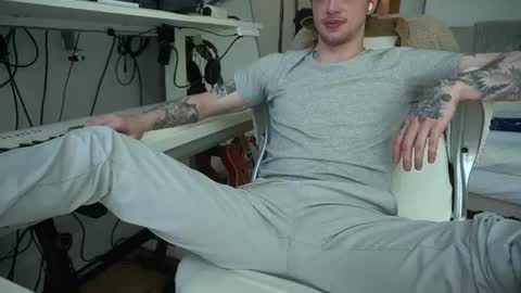 jdjayco online show from June 14, 1:13 pm