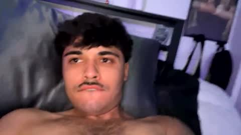 cezarthebreeder online show from April 13, 9:04 pm