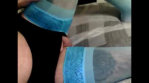 hornyguy1 online show from April 16, 8:42 pm