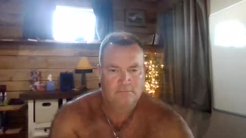 chadmichaell online show from May 25, 10:05 pm