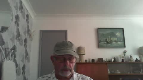 Champers online show from July 10, 11:02 am