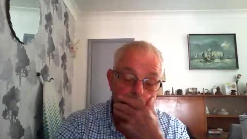 Champers online show from May 31, 9:21 am