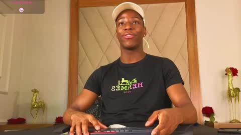 charlesbrown_ online show from June 2, 12:50 pm