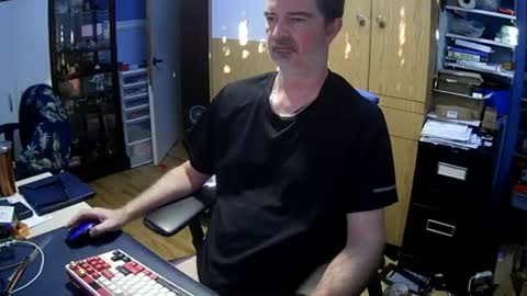 wanaBeYourToy online show from July 17, 10:44 am