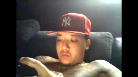 CHINO online show from March 3, 7:21 pm