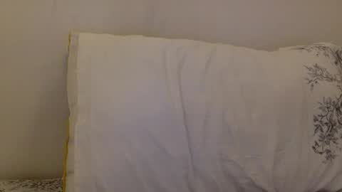 chirumiru123 online show from March 8, 5:17 pm