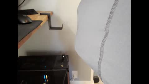 Chris online show from February 16, 1:38 pm